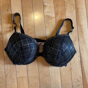 New With Tags Victoria’s Secret Bra Size 38C